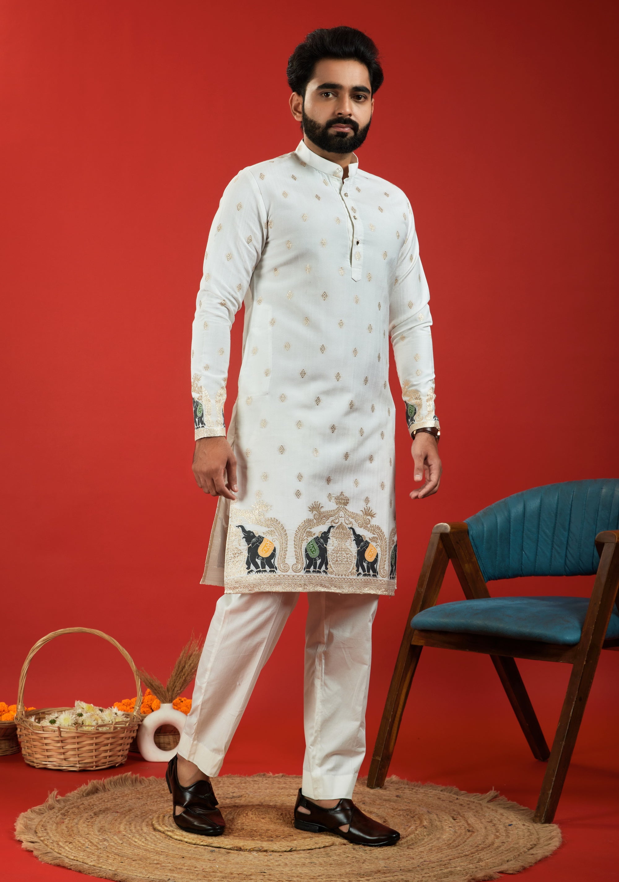ELEPHANT WITH KALAS PATTERN JACQUARD DESIGNER WHITE KURTA